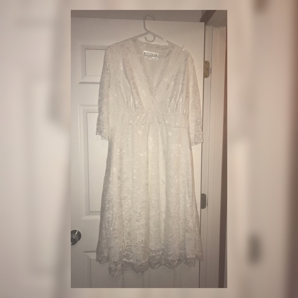 David's Bridal Dresses & Skirts - Wedding Belle Plus Size short dress